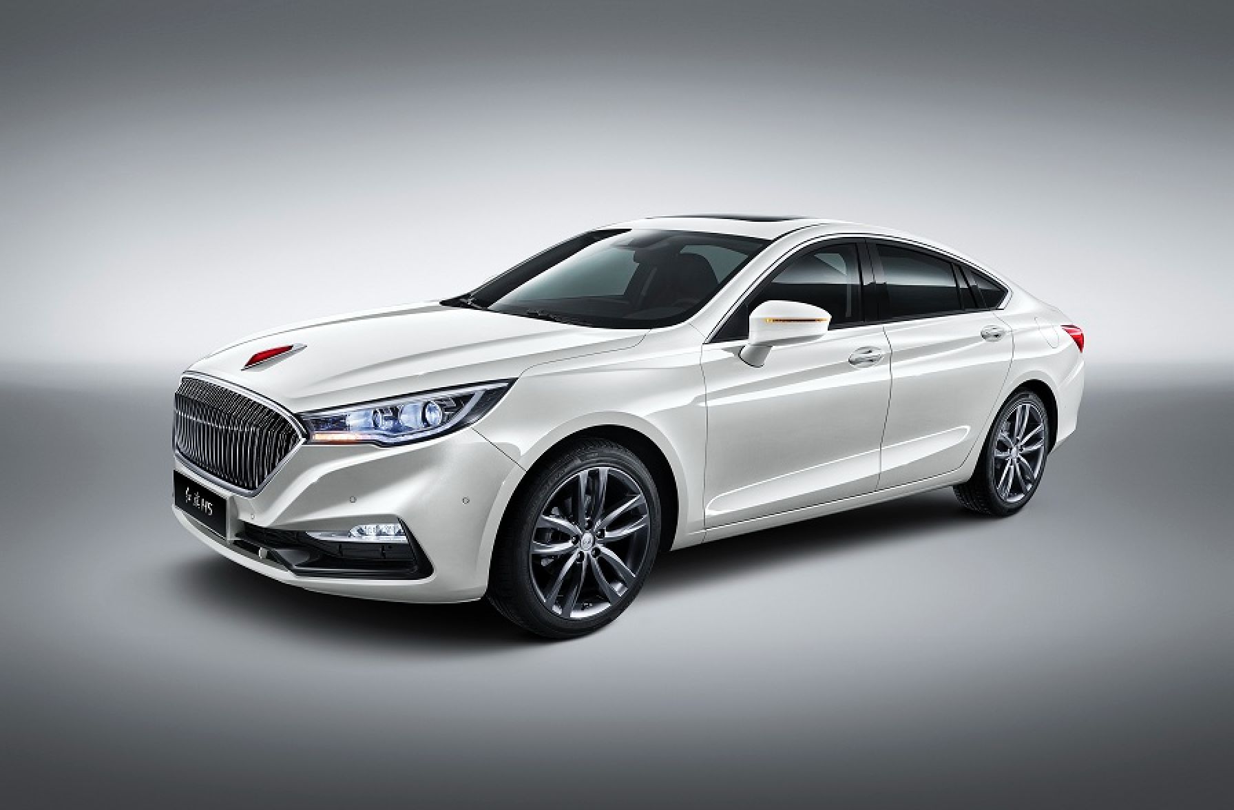 红旗h5发动机是哪国的